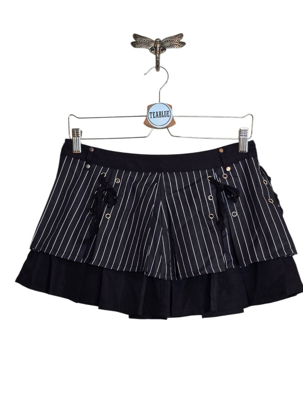 Black Pinstripe Layered Skort Lace-Up Grommet Detail Size L - Picture 3 of 11